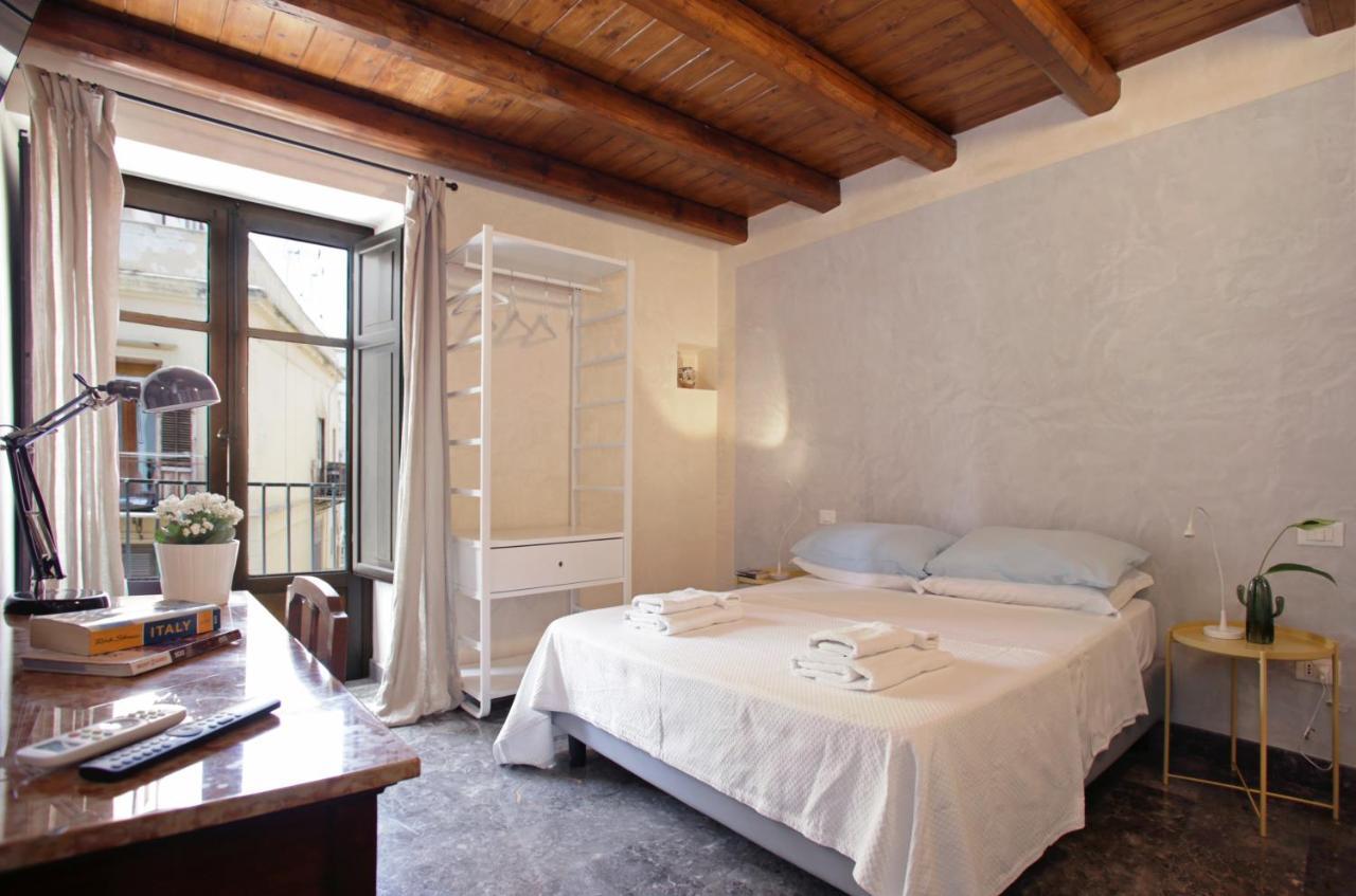 Casa Miqva - Rooms & Breakfast Palermo Exterior photo